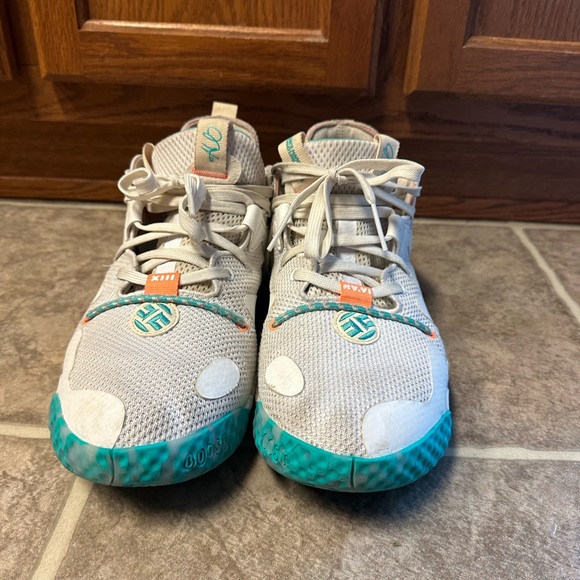 Harden Volume 6 - Picture 6 of 7